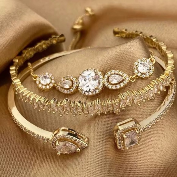 Sparkling Gold Adjustable Bracelet Collection Set - Picture 2 of 7